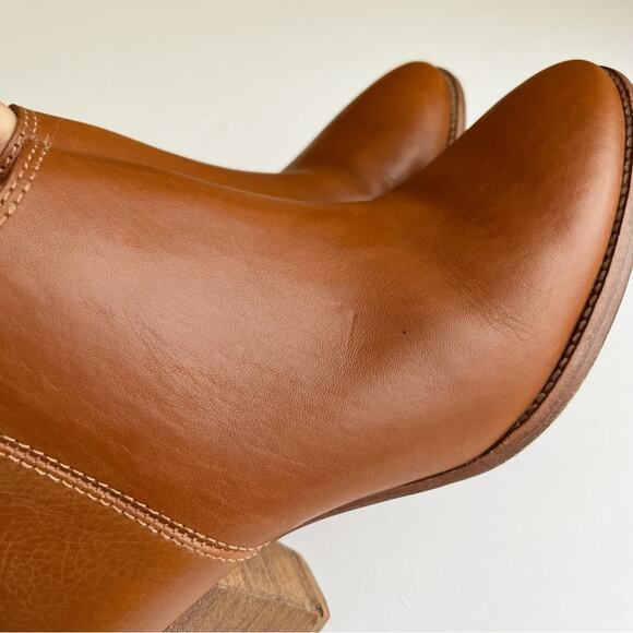 MADEWELL The Billie Ankle Boot in English Saddle Leather - Picture 6 of 8